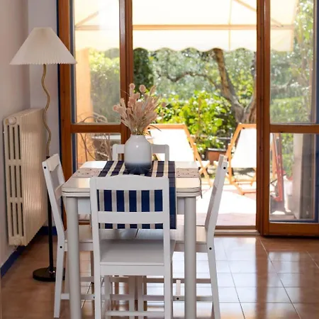 Appartement Cozy With Garden - Casetta Del Pescatore, Intero *