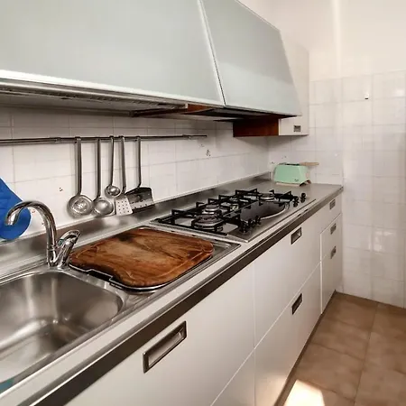 Cozy With Garden - Casetta Del Pescatore, Intero Apartament Sirolo