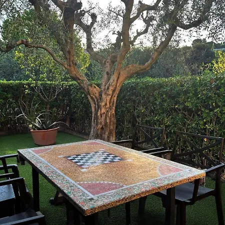 Cozy With Garden - Casetta Del Pescatore, Intero Apartament *